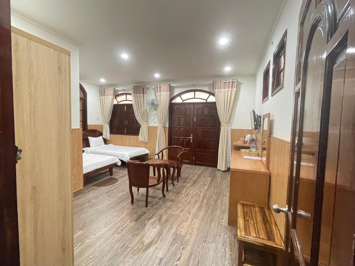 Khach San Mekong Star Hotell Vĩnh Long Exteriör bild