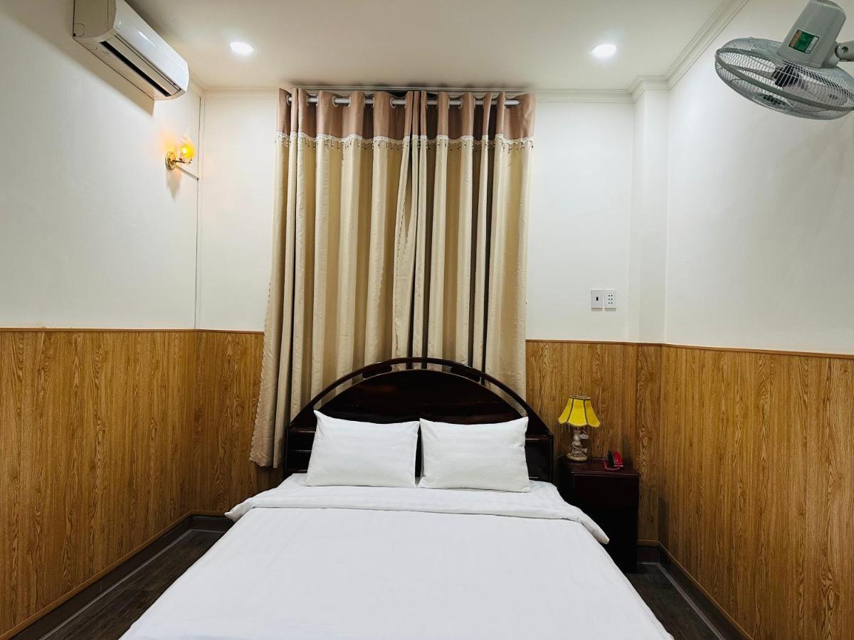 Khach San Mekong Star Hotell Vĩnh Long Exteriör bild