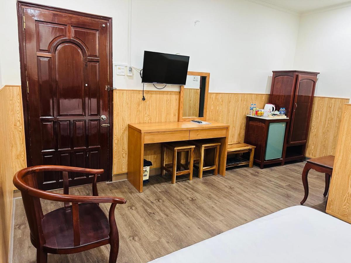 Khach San Mekong Star Hotell Vĩnh Long Exteriör bild