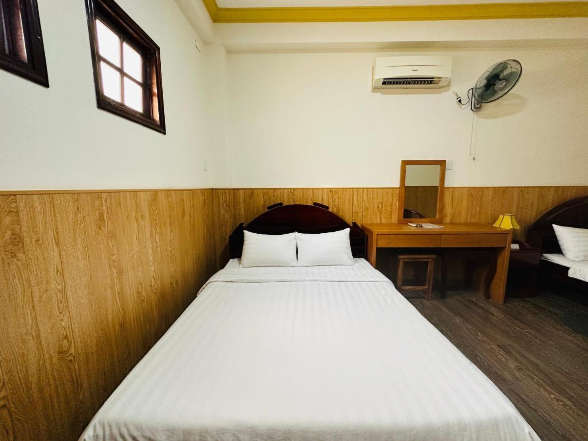 Khach San Mekong Star Hotell Vĩnh Long Exteriör bild